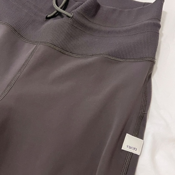 Vuori  daily jogger - Picture 6 of 6